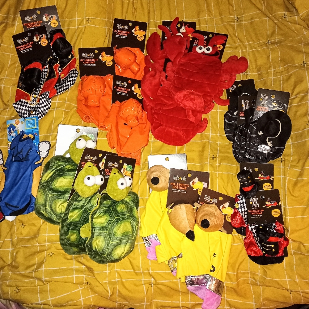 Thrills & CHILLS PET Costumes